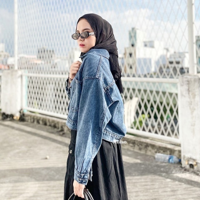 Jaket Crop Jeans Oversize Pocket Blue Acid 2