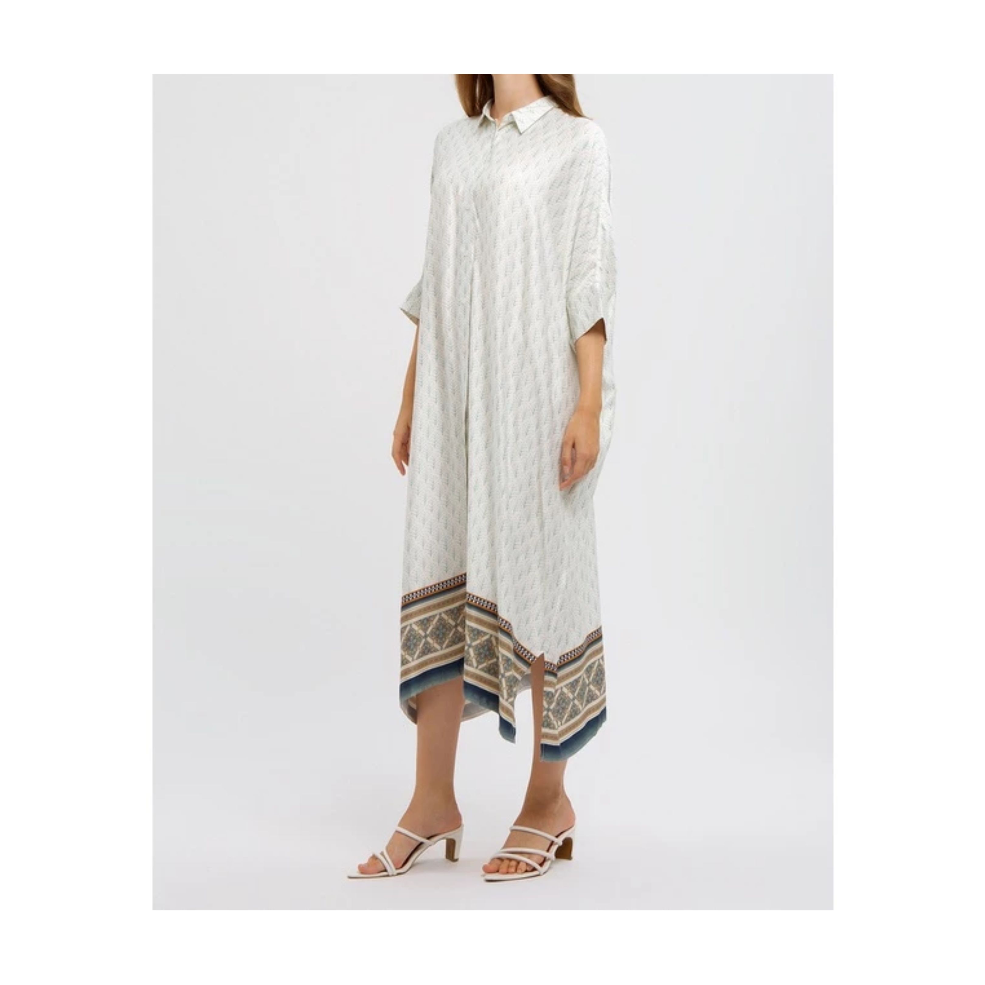 Gistex Retailindo Minimal Marya Kaftan Off White 