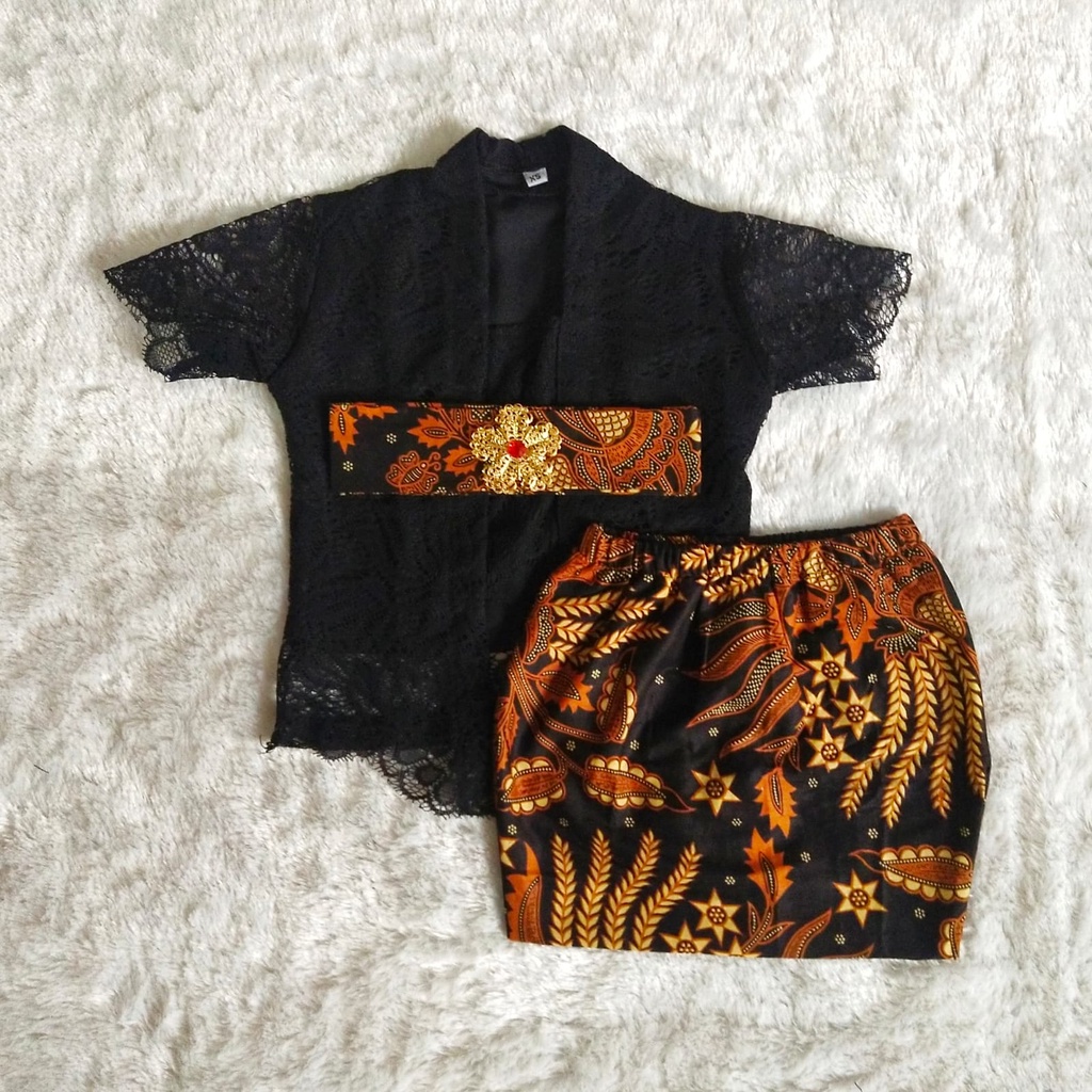 Setelan Kebaya Kutubaru Furing Rok Span Pendek