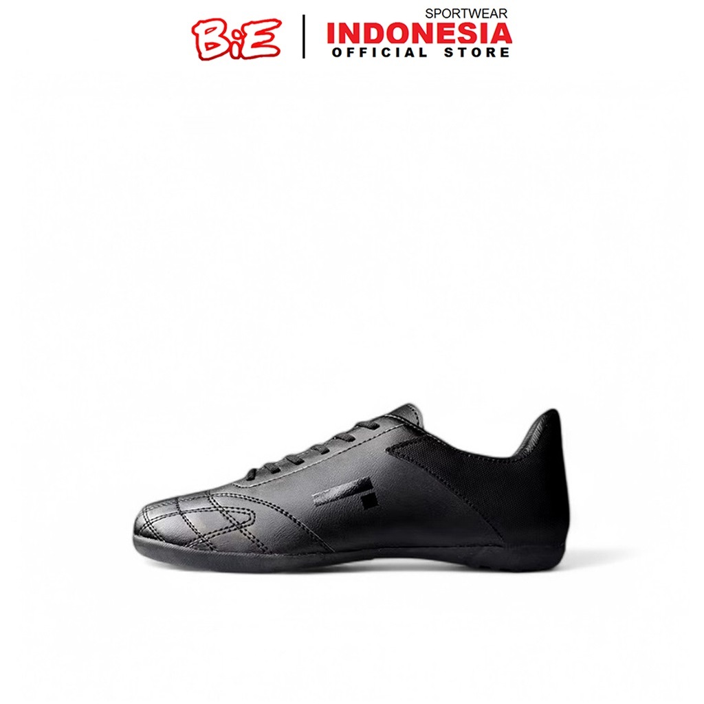 BIE BIE Bie Ballistic Pro Jr Series Turf Black in Black