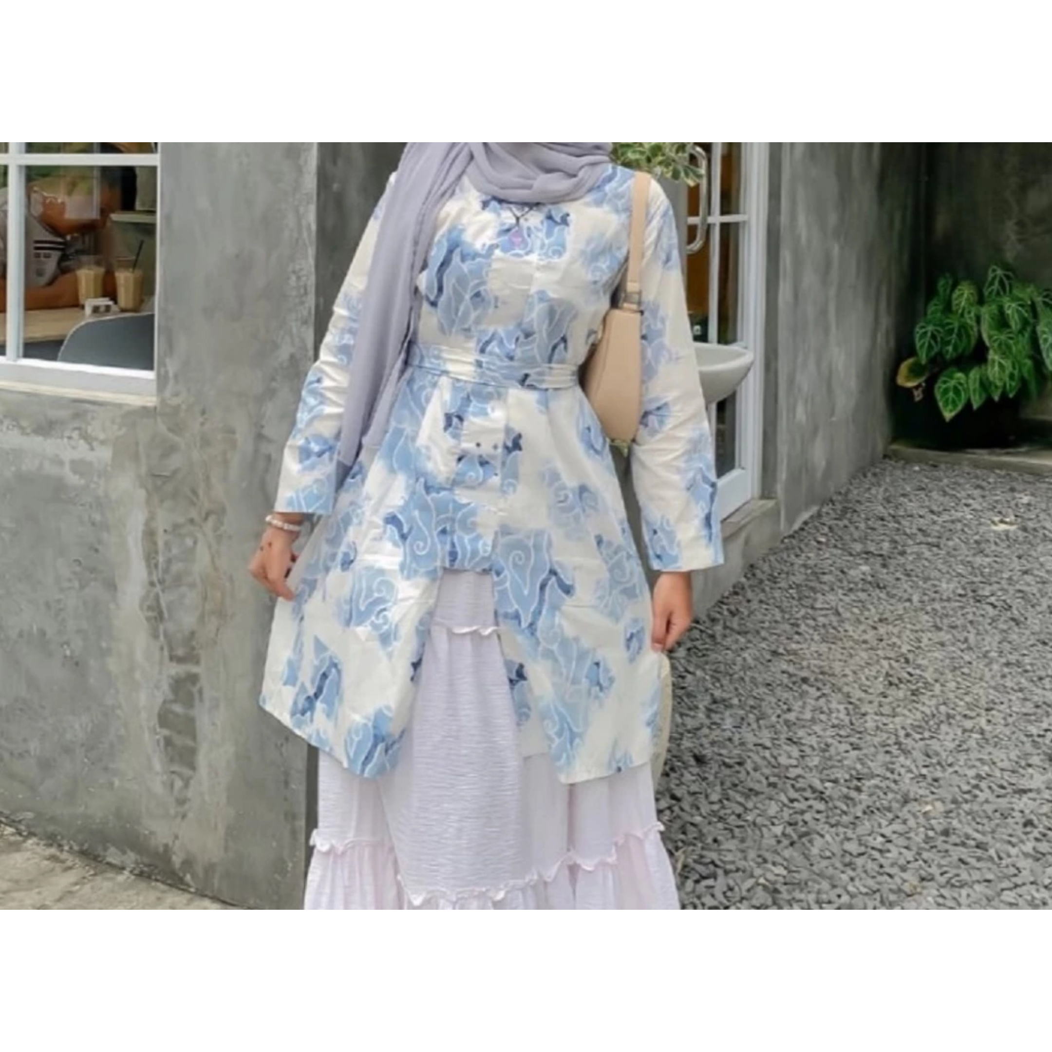 Trusmi Group Batik Trusmi Tunik Batik Motif Mega Mendung Bumi Tali Mop Biru 
