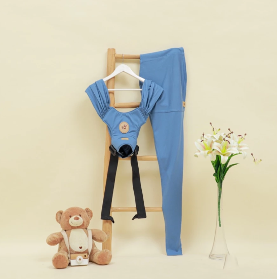 Mere et Moi Mere et Moi Newborn Cozy Carrier