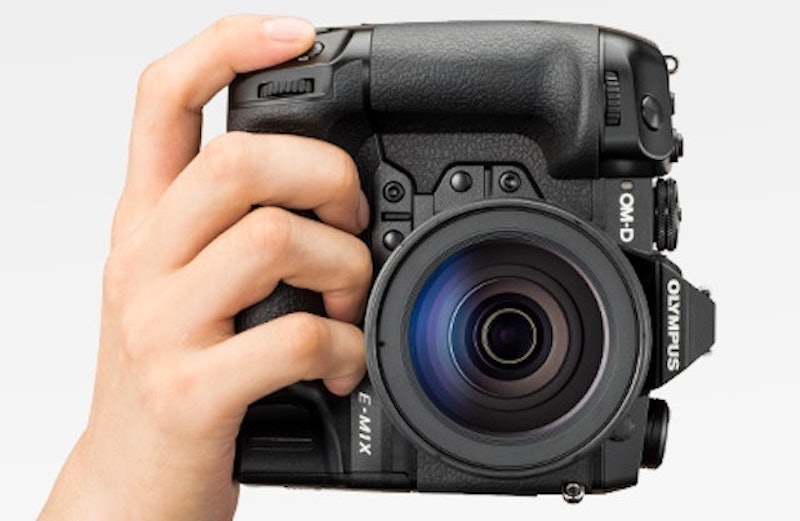 OM-D E-M1X 4