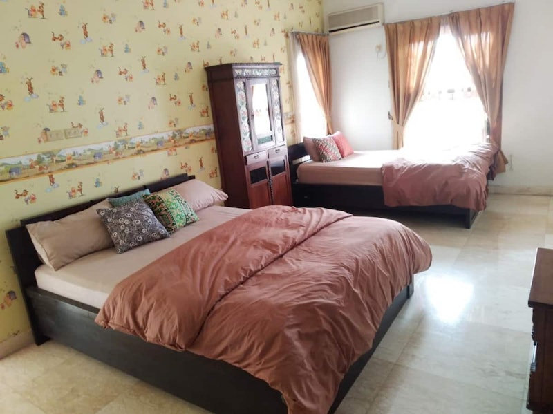 Kasandra House 2