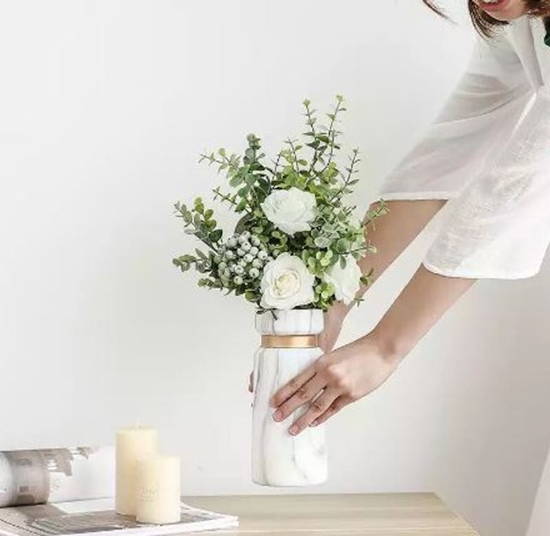 White Flower Vase VKP 4