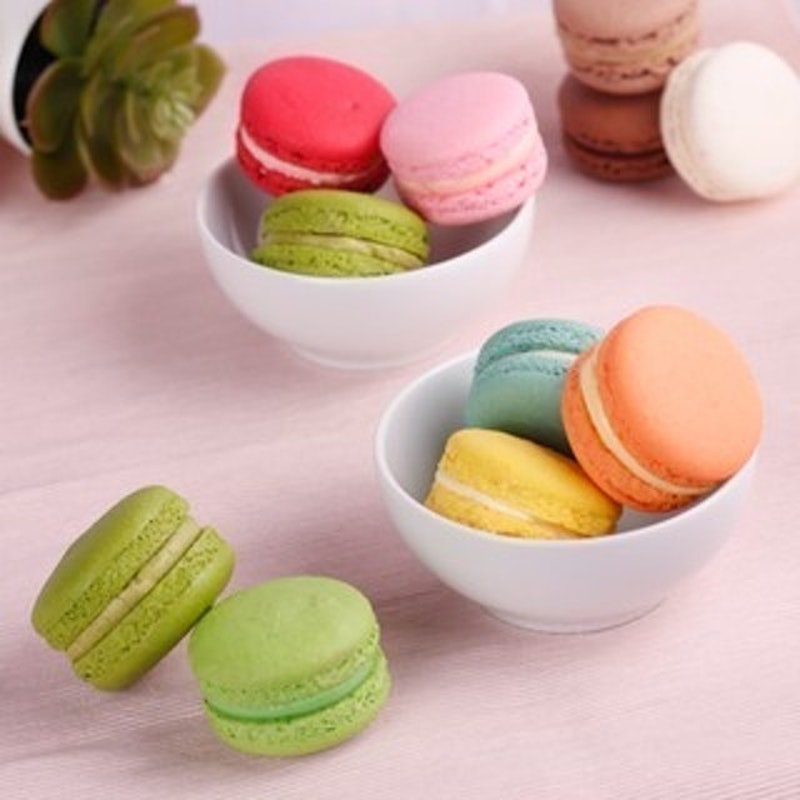 Mixed Macarons 5