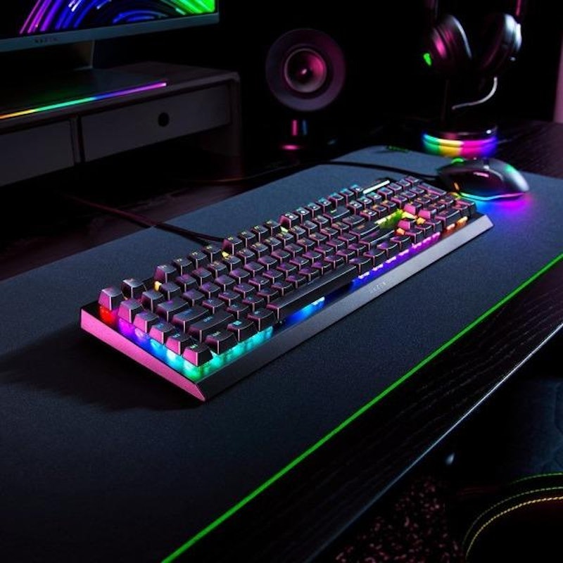 Blackwidow V4 X 2