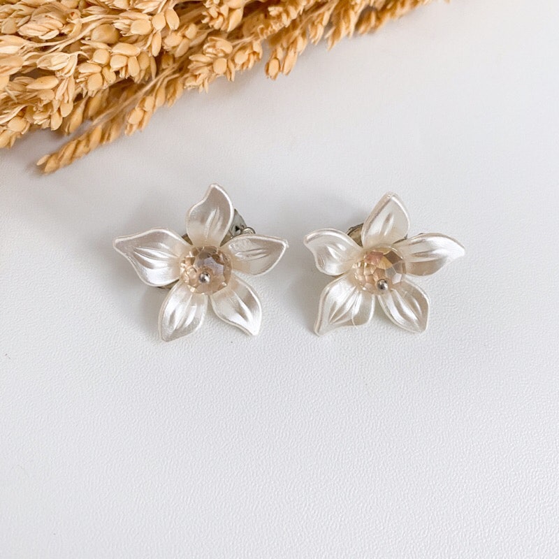 Lily Anting Klip Hijab Premium 2