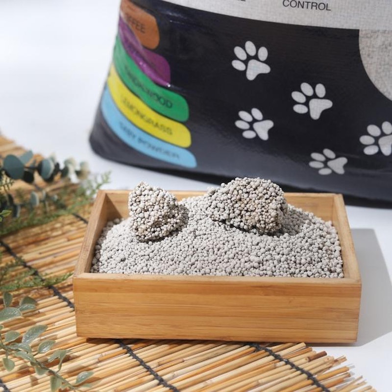 LATANZA Premium Bentonite Cat Litter 4