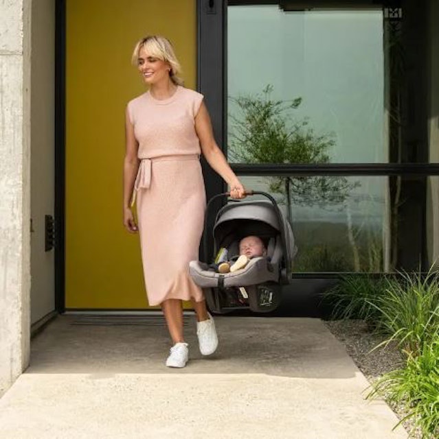 Wonderland Nurserygoods Nuna pipa™ next