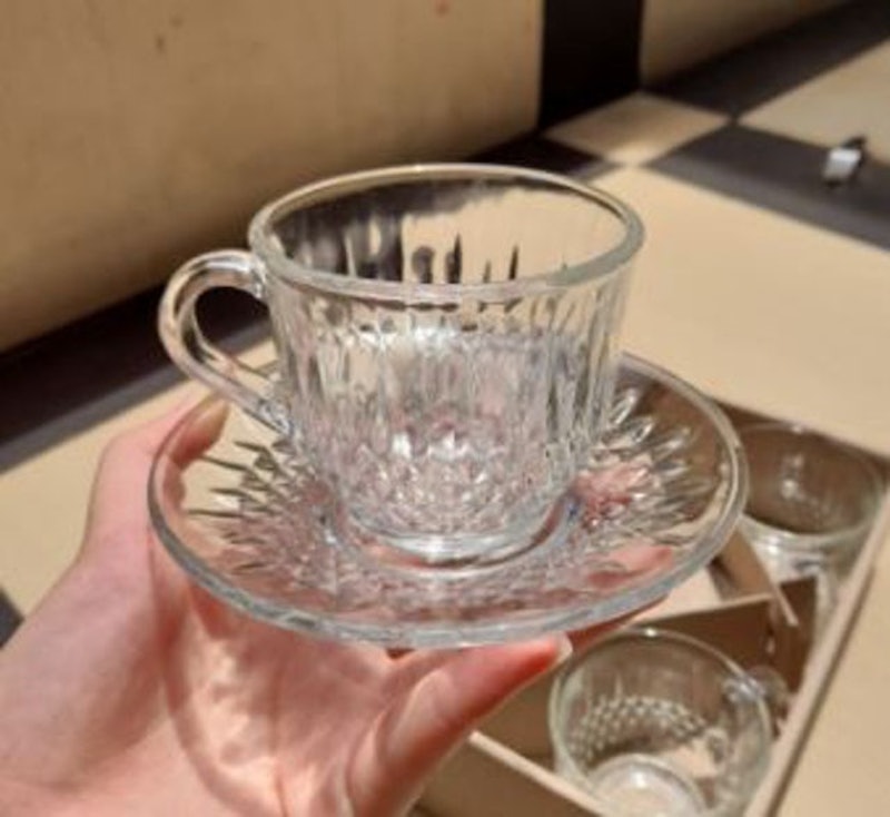 KIM Glass 8 Pieces Tea Cup & Saucer 1