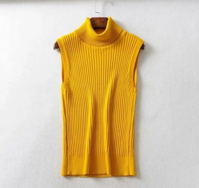 10 Rekomendasi Atasan Warna Kuning untuk Wanita Terbaik  2