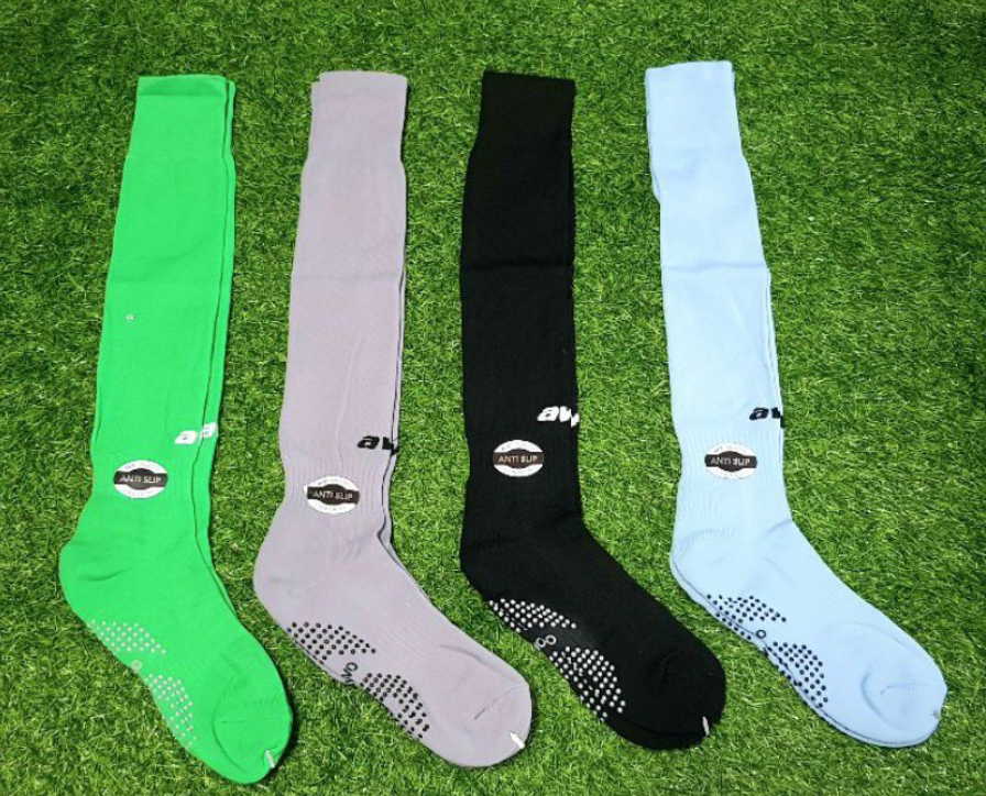 Avo Kaus Kaki Bola Antislip Panjang R8