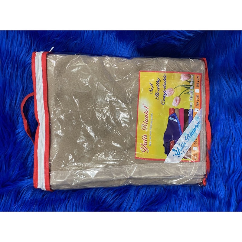 Yatis Blanket 2