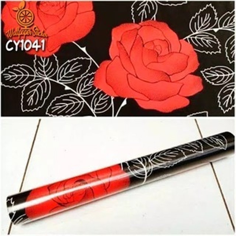 Wallpaper Dinding Hitam Motif Bunga Mawar Merah 1