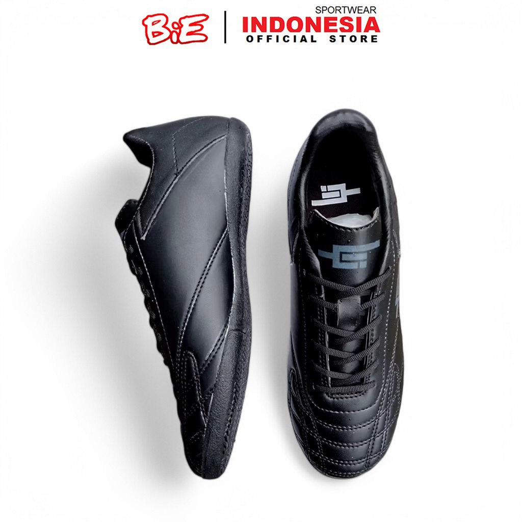 BIE BIE Bie Ballistic Pro Jr Series Turf Black in Black
