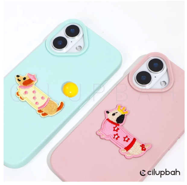  Simple Case with Sticker Doggy for iPhone 17 Tosca