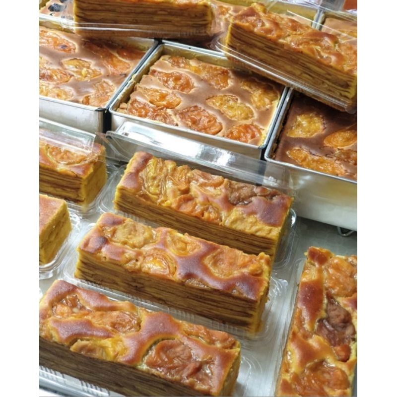 Dapoer JGC Dapoer JGC Lapis Legit Cempedak 1/3 Loyang