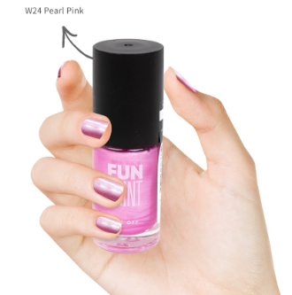 Miniso Fun Paint Peel Off Nail Polish