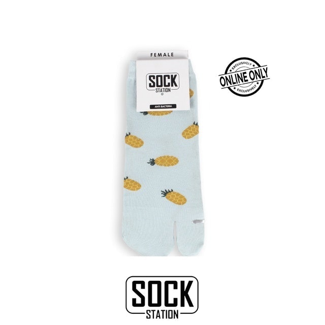 Mundo Kaos Kaki Wanita Jempol Pendek