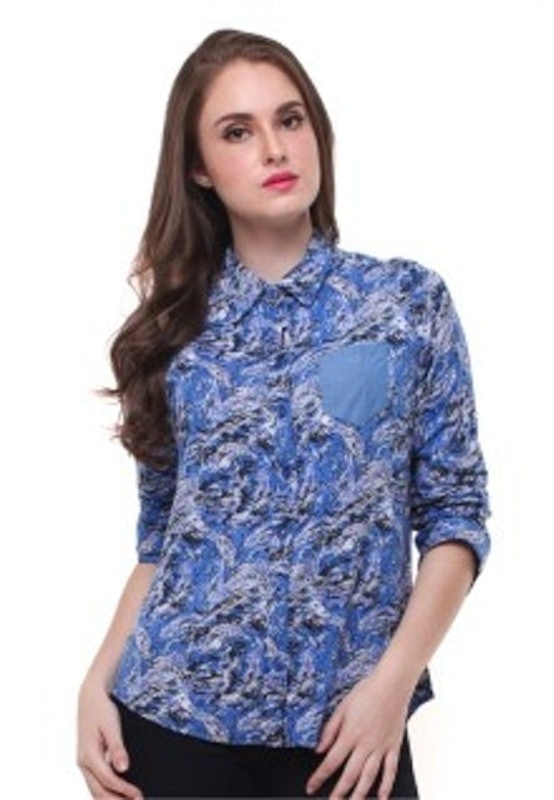 Kemeja Wanita Motif Abstrak - Biru 1