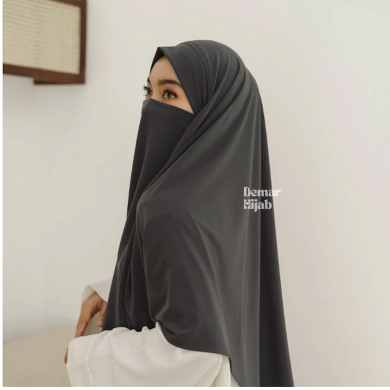 Demar Hijab Aisha French Khimar Syari Instan 3