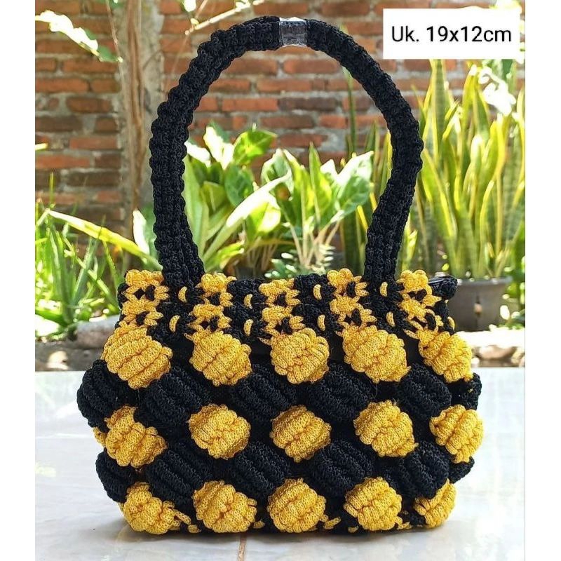 Rajut Lynelle Rajut Lynelle Dompet Jumbo Tali Kur