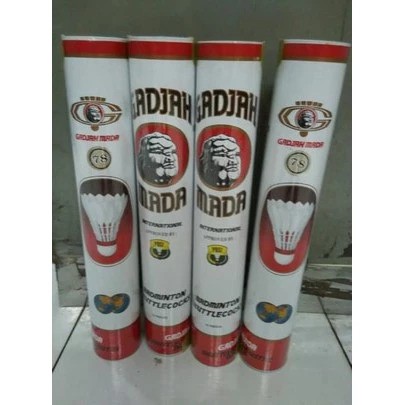 Gadjah Mada Shuttlecock Gadjah Mada International Red Shuttlecock