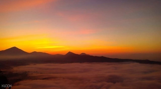 Gunung Putri Lembang 3
