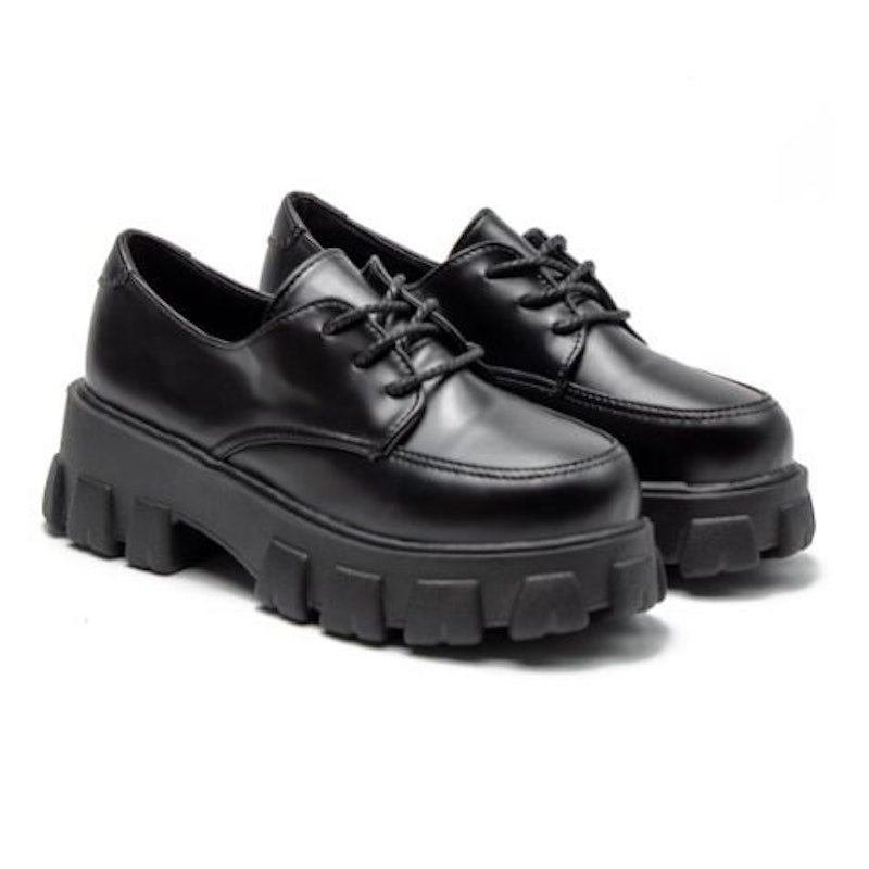 JustLook Saebyeok Woman Docmart 1