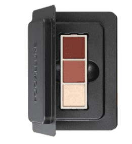 10 Rekomendasi Eyeshadow Warna Peach Terbaik  [Ditinjau MUA]  2