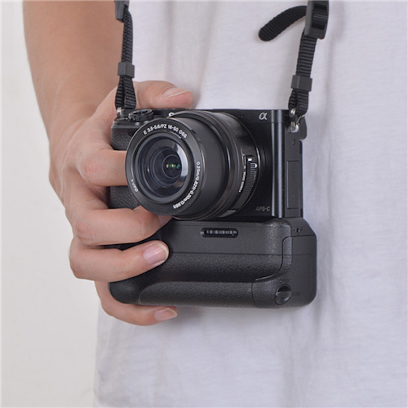 Battery Grip for Sony A6000 A6300 work with NP-FW50 4