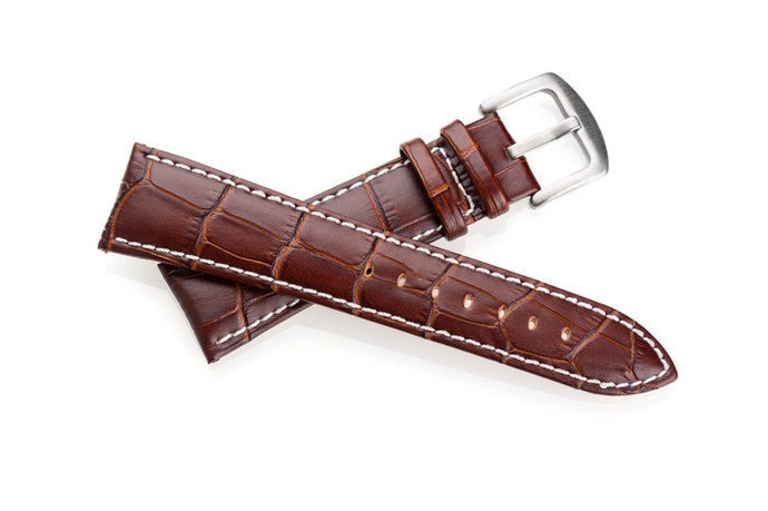 Pilih berdasarkan bahan strap