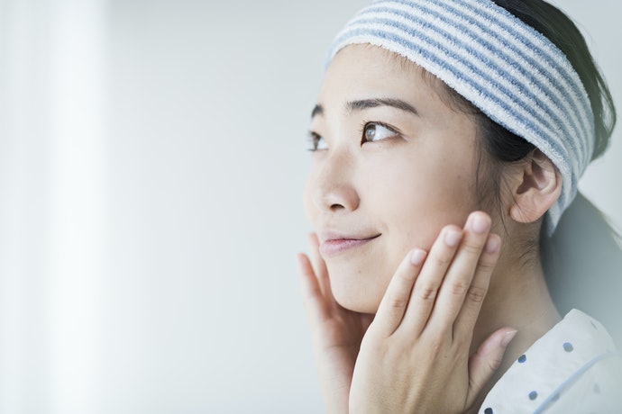 Sesuaikan produk dengan jenis atau permasalahan kulit Anda: Kulit normal, kulit kering, kulit sensitif, kulit kusam, dan sebagainya