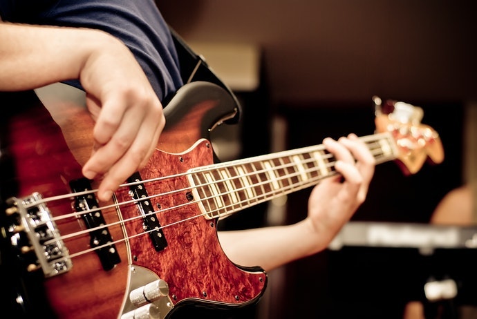 Carilah jazz bass apabila Anda benar-benar pemula
