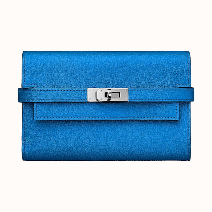 Pilih desain yang senada dengan produk Hermès lain yang Anda miliki