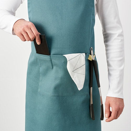 Perhatikan jumlah kantong pada apron