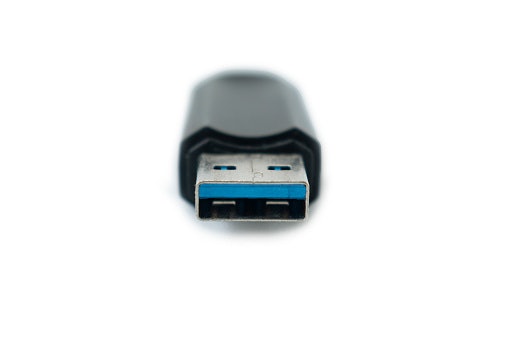 Cek versi USB yang memengaruhi kecepatan transfer