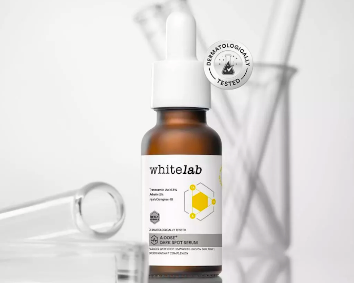 Pilih serum alpha arbutin dengan konsentrasi ≤1% untuk pemula dan 2%-3% untuk pengguna lanjutan
