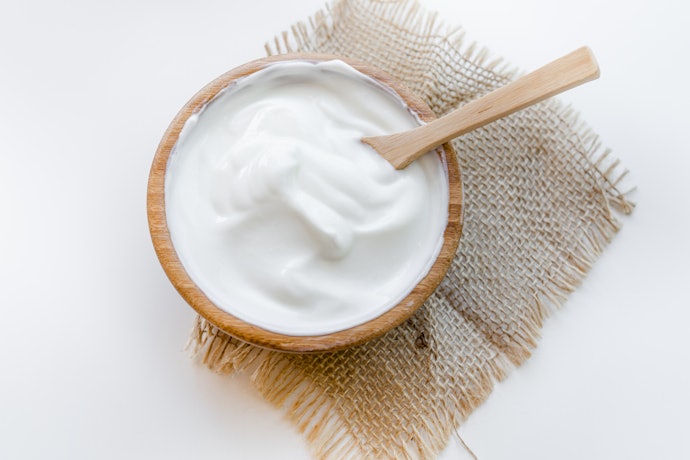 Pertimbangkan jenis Greek yoghurt untuk membantu menstabilkan sistem pencernaan Anda