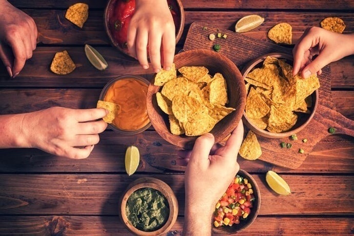 Dapatkan rasa yang unik dalam keripik apel varian cokelat, stroberi, hingga matcha