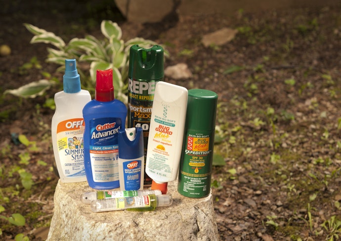 Utamakan lotion dengan kandungan DEET yang paling rendah