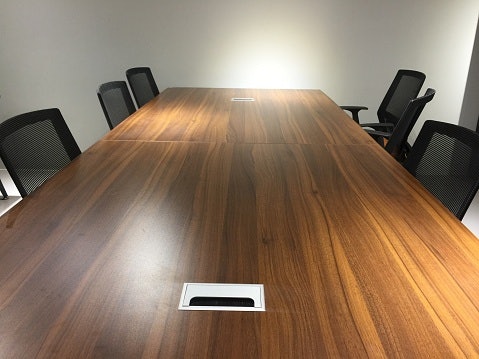 Ketahui material meja meeting