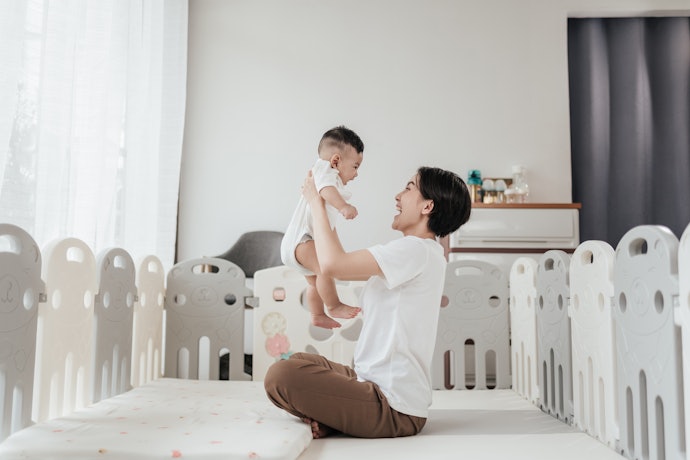 Untuk area bermain, pilih tipe pagar keliling atau playpen
