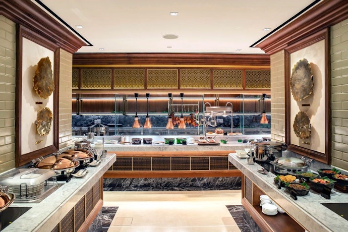 Apabila Anda mencari restoran all you can eat atau buffet, pertimbangkan Shaburi & Kintan atau Signatures Kempinski