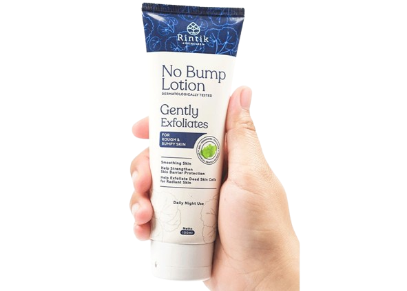 Untuk mengatasi jerawat punggung sekaligus bekasnya, Anda bisa memilih produk yang mengandung niacinamide atau kombinasi AHA/BHA dengan niacinamide