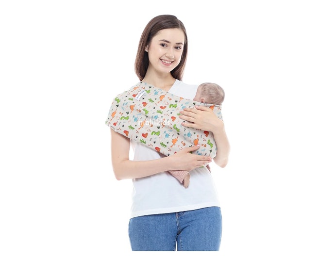 Pemilihan bahan juga penting supaya lebih nyaman dalam menggendong; Beberapa kain, seperti kaos katun, kaos terry, atau waffle knit bisa menjadi pilihan