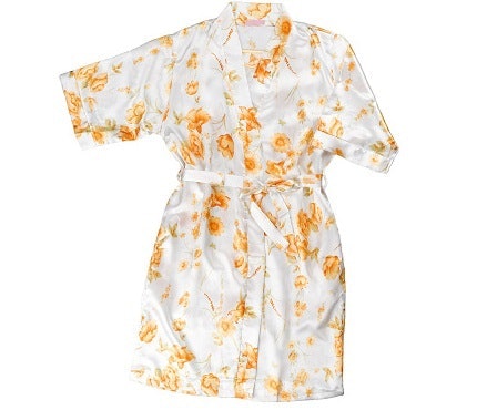 Untuk tidur, kenakan daster kimono atau piama kimono yang nyaman dan praktis