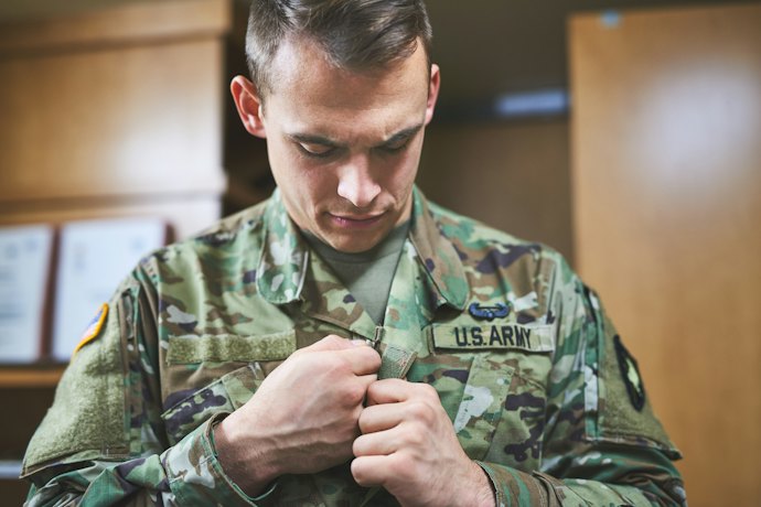 Cek juga jaket army Korea dan jaket army USA yang sedang trend