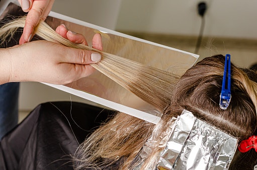 Ketahui jumlah penggunaan yang disarankan berdasarkan panjang rambut